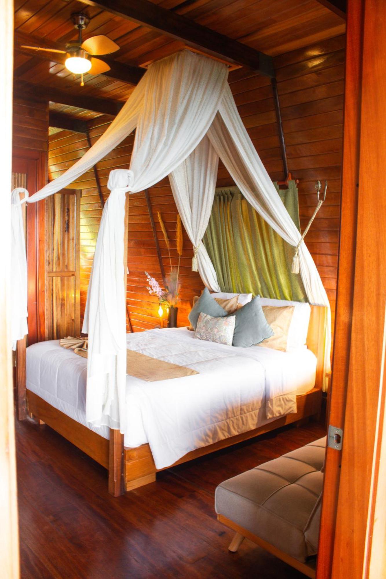 Heimatlos Amazon Lodge Puyo Exterior photo