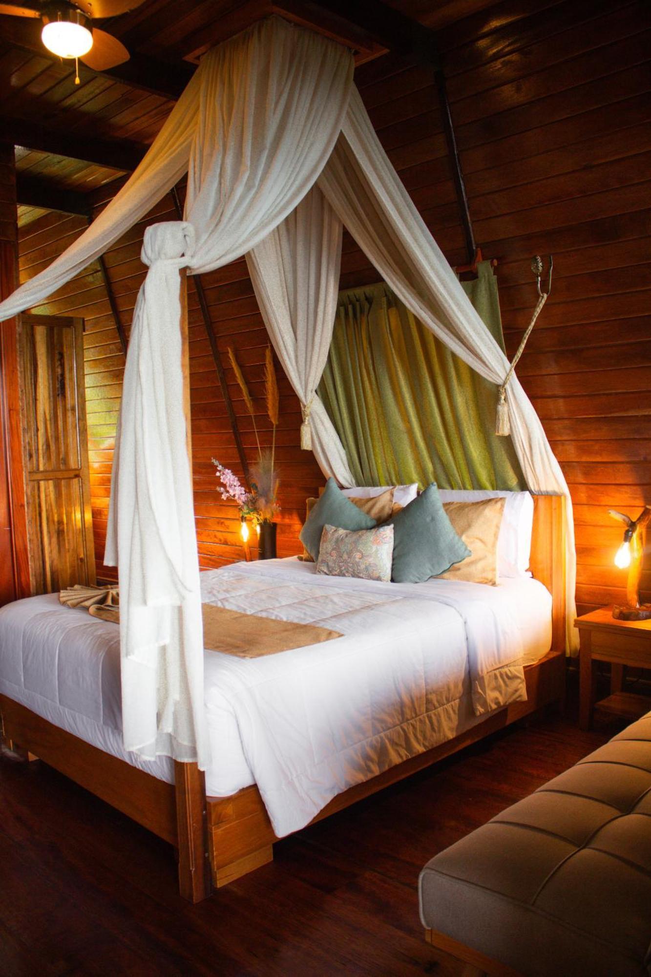 Heimatlos Amazon Lodge Puyo Exterior photo